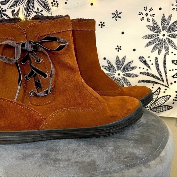 Keds leather suede lace up booties - Picture 14 of 14
